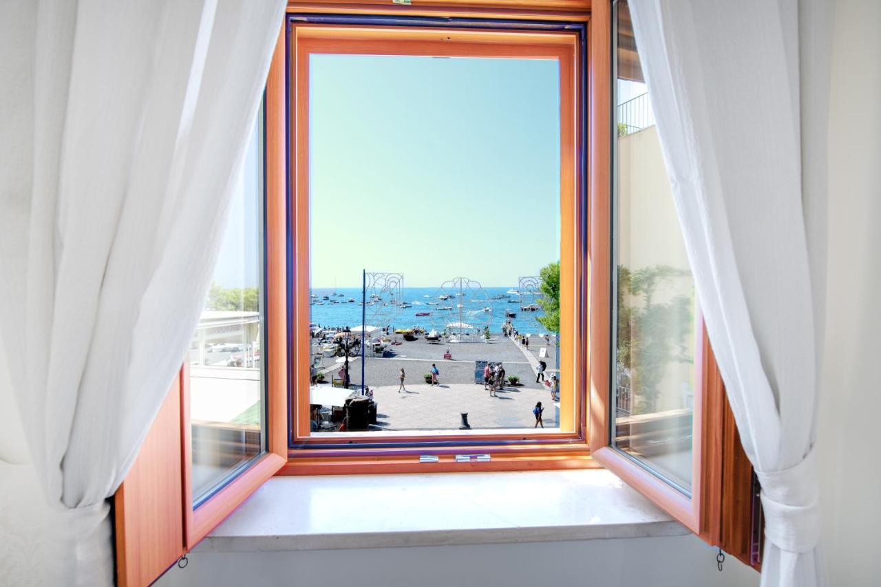 Villa Costanzo Beachfront Air Conditioning And Free Wi-Fi Positano Exterior photo